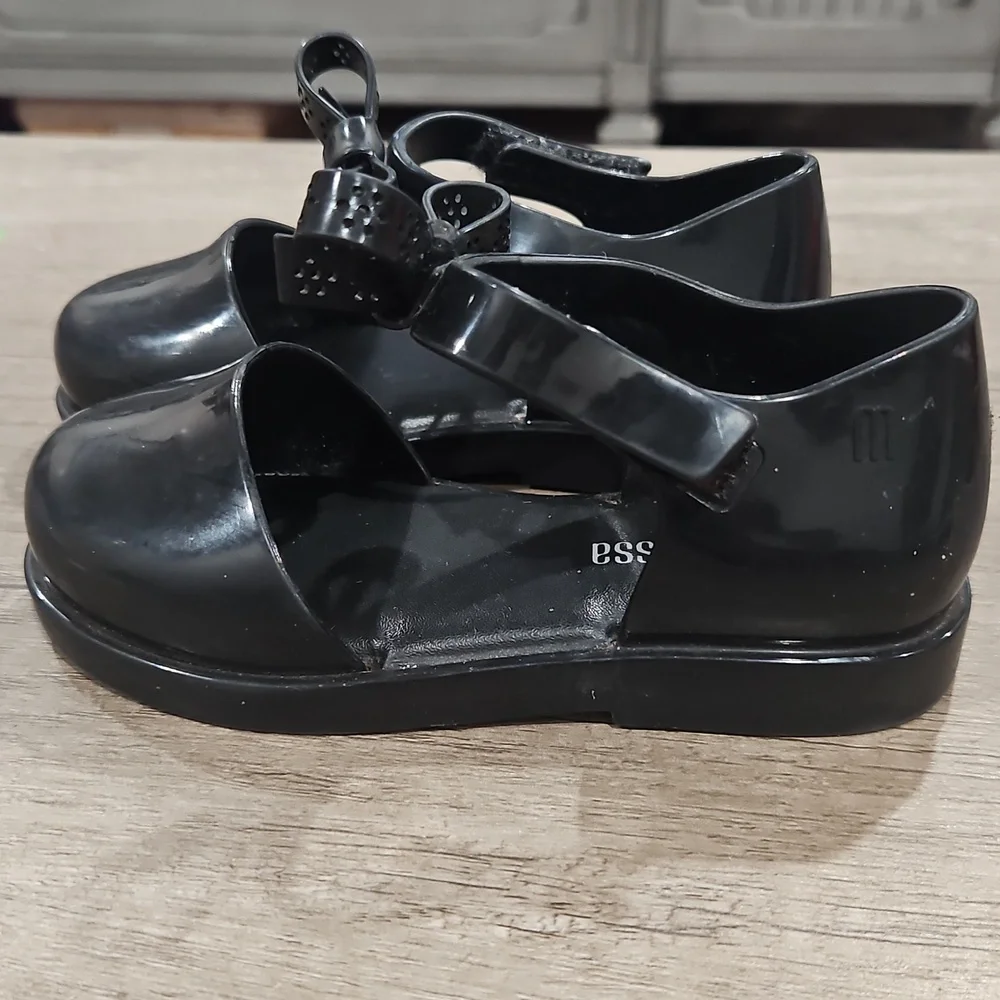 Mini Melissa Black Kids Shoes with Bow size 7